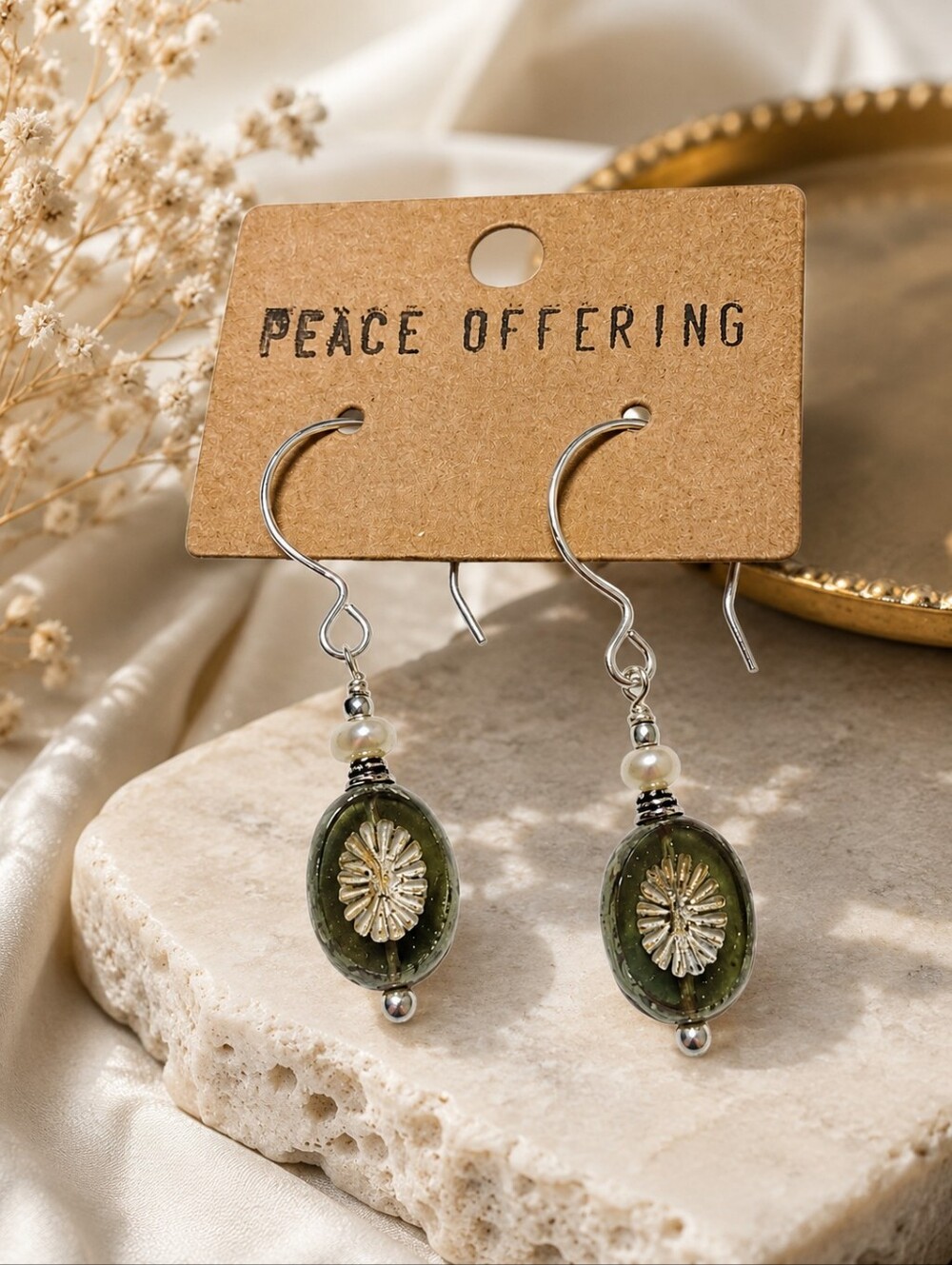 Artisan Made‎ Glass Floral Sunburst Drop Earrings Silver Tone